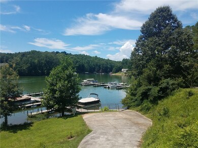 Waters Edge CommunityDock