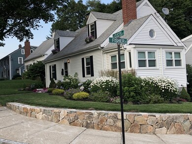 51 Eustis St, Arlington, MA 02476 - photo 2