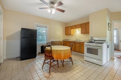 73 Clarendon Ave unit 2, Lynn, MA 01902 - photo 4