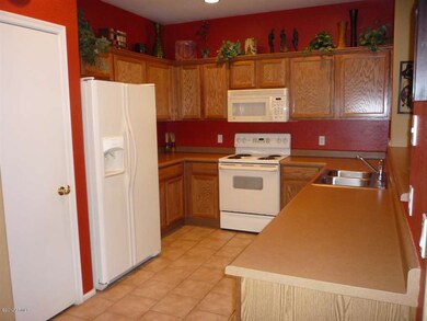 Whitney's Home 007