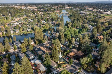 332 NW Federal St, Bend, OR 97701 - photo 3