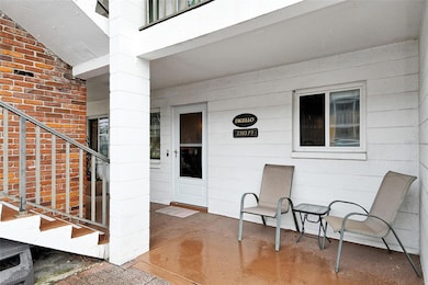 2303 Canal Dr unit F7, Bradenton, FL 34207 - photo 6