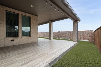 811 Langholm Dr, Celina, TX 75009 - photo 3