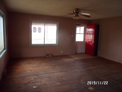 258 S Leedy Ln, Andrews, IN 46702 - photo 5