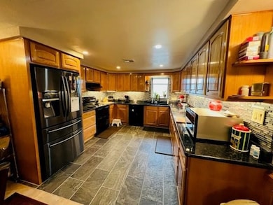 10309 E Tower Estates, Glencoe, OK 74032 - photo 5