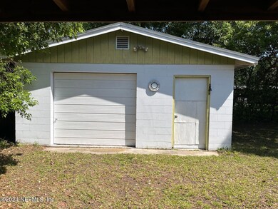 6455 Solandra Dr, Jacksonville, FL 32210 - photo 7