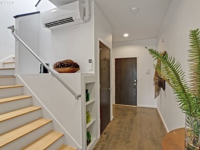 Entrance/Foyer