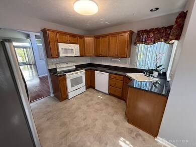 2349 Donamere Cir unit 5C, Dayton, OH 45459 - photo 5