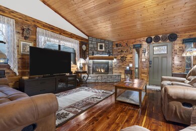 211 Trace Hollow Rd - For Sale