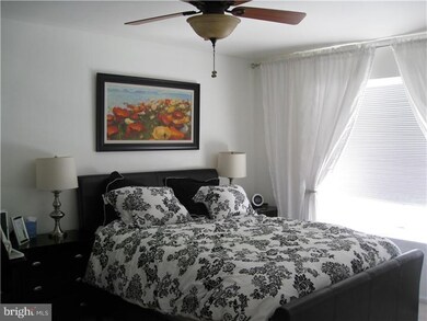 302 Oliphant Ln unit 302B, Mount Laurel, NJ 08054 - photo 6