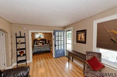 104 Pershing Dr, Schenectady, NY 12302 - photo 6