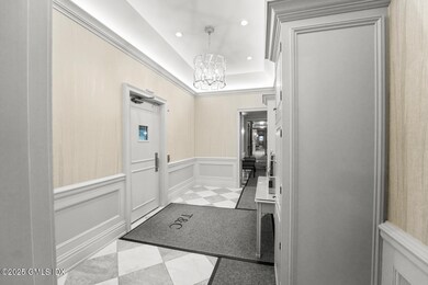 20 Church St Greenwich CT-large-008-007-