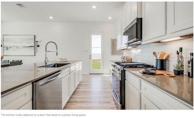 2218 Via Isa Ln, Houston, TX 77051 - photo 6