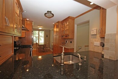 25 Goldfinch Ln unit U88, Nashua, NH 03062 - photo 6