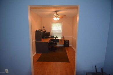 8308 Daverman Dr, Louisville, KY 40228 - photo 3