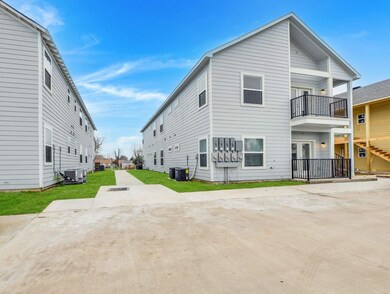 430 Schmidt Rd unit A-2, Sealy, TX 77474 - photo 2