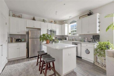 315 E Stone Aly unit 5, Alburtis, PA 18011 - photo 3