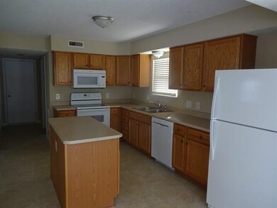 12294 Titans Dr, Fishers, IN 46037 - photo 3