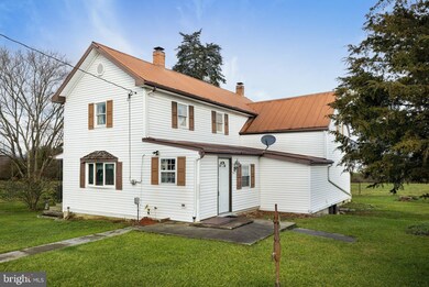 1702 Specks Run Rd, Bunker Hill, WV 25413 - photo 3