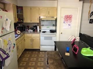 215 E Church St, Slatington, PA 18080 - photo 7