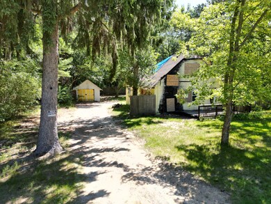 Garage/House