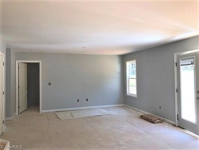 1780 Ashbrook View Ln, Asheboro, NC 27205 - photo 3