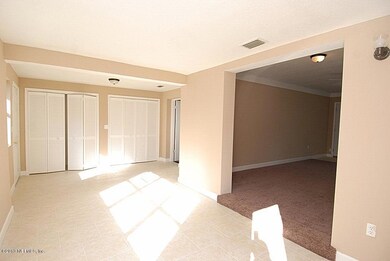 258 Glynlea Rd, Jacksonville, FL 32216 - photo 6