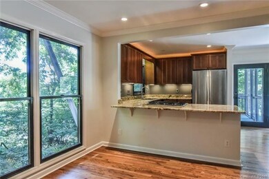 Open floor plan, breakfast bar.