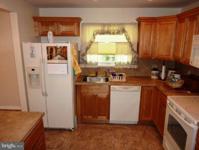 11 Poplar Ave, Merchantville, NJ 08109 - photo 5