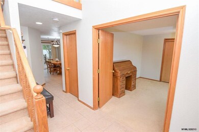 2224 Rock Ledge Dr NE, Keizer, OR 97303 - photo 3