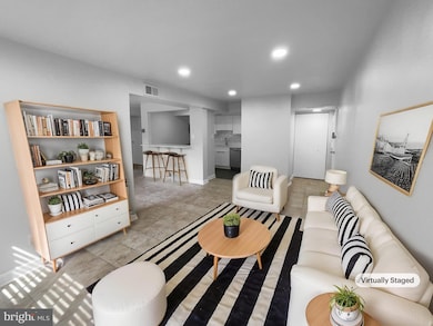 519 N Armistead St unit T1, Alexandria, VA 22312 - photo 2