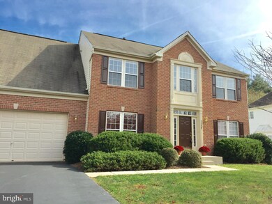 11325 Bishops Gate Ln, Laurel, MD 20723 - photo 2