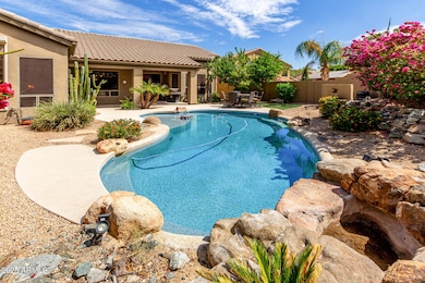 401 E Amber Ridge Way, Phoenix, AZ 85048 - photo 3