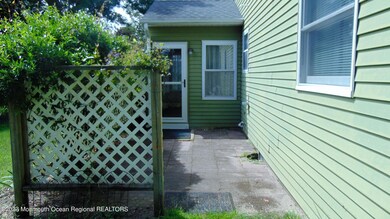 29B Stonybrook Rd unit 62, Whiting, NJ 08759 - photo 4