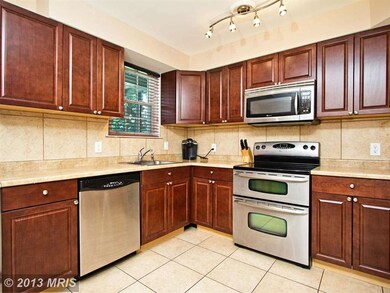 2621 S Walter Reed Dr unit C, Arlington, VA 22206 - photo 3