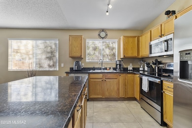 6086 N Applesauce Ct, Tucson, AZ 85741 - photo 7