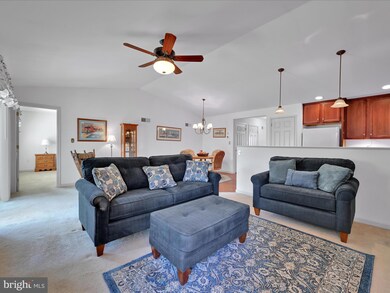 2142 Weeping Willow Ln, Mount Joy, PA 17552 - photo 6