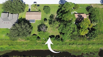 1374 Waffle St SE, Palm Bay, FL 32909 - photo 2