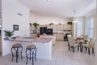 Kitchen Breakfast Area