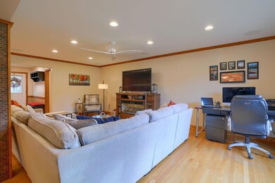 2751 Westmont Blvd (33)