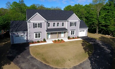 7 Pettee Place unit B, Foxboro, MA 02035 - photo 3