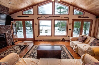 288 Fawn Lake Dr, Hawley, PA 18428 - photo 3