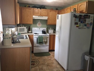 136 Prospect St, Pawtucket, RI 02860 - photo 3