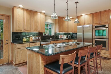 Stainless, Double Ovens, Cooktop, Island, French d