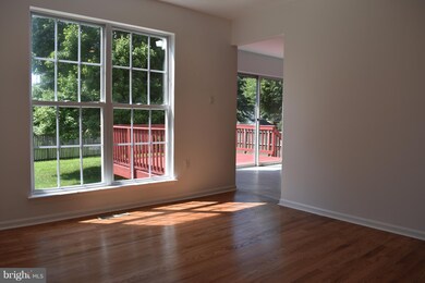 7205 Ballantrae Ct, Clinton, MD 20735 - photo 7