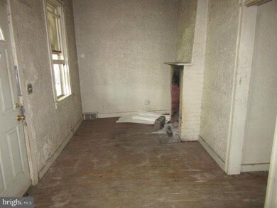 245 Zeppelin Ave, Brooklyn, MD 21225 - photo 3