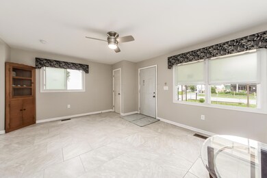 5044 Winslow Dr, Columbus, OH 43213 - photo 6