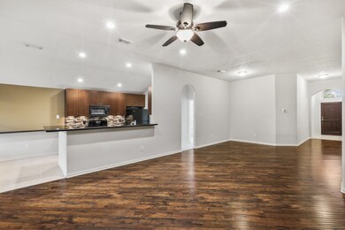 15830 Collinsville Dr, Tomball, TX 77377 - photo 7