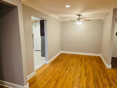 6040 N Troy St unit 306, Chicago, IL 60659 - photo 6