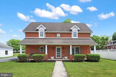 86 Grandview Ave, Chambersburg, PA 17201 - photo 2